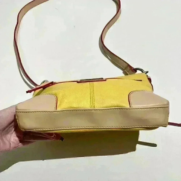 Tignanello Leather Yellow Tan Convertible Crossbody Purse Handbag - Picture 14 of 15